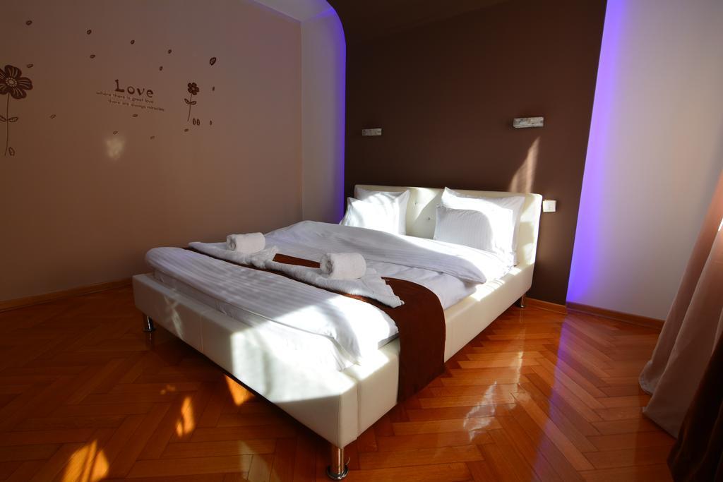 Lux Apartment In ベオグラード エクステリア 写真